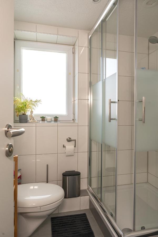 #2 Grosses Zimmer Mit Pool Und Garten เมมมิงเงน ภายนอก รูปภาพ