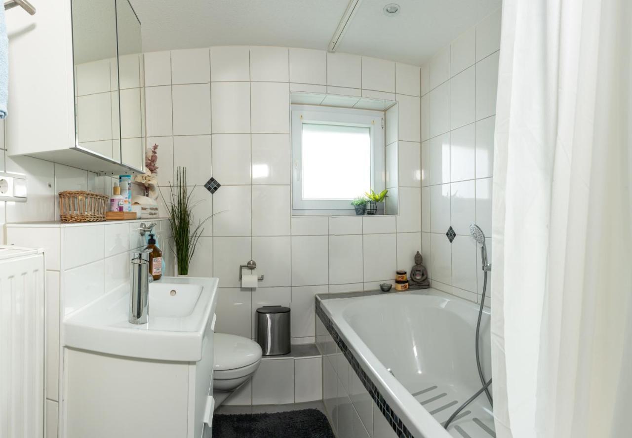 #2 Grosses Zimmer Mit Pool Und Garten เมมมิงเงน ภายนอก รูปภาพ