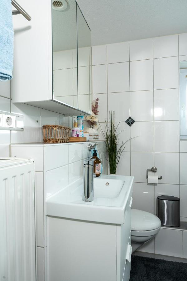 #2 Grosses Zimmer Mit Pool Und Garten เมมมิงเงน ภายนอก รูปภาพ